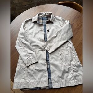 Barbour Beige and Plaid Fully Reversible Derby Mac Trench Raincoat Women’s US12